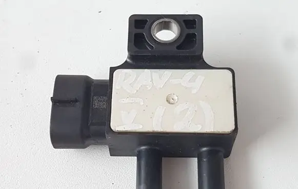 Toyota RAV 4 (XA50) Exhaust gas pressure sensor 8948171010