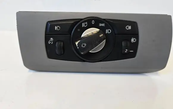 BMW X5 E70 Light switch 9134725 33610101 012350