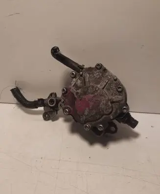 Volkswagen PASSAT B6 Vacuum pump 038145209C