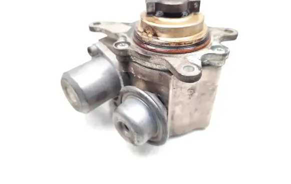 Peugeot RCZ Fuel injection high pressure pump V75888798013C 1675941280