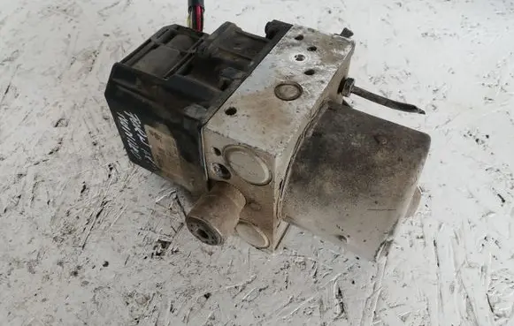 Ford Mondeo Mk III ABS Pump 0265800007