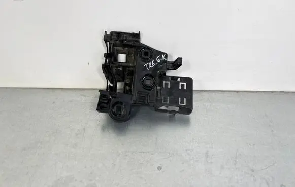 Volkswagen Touareg III Rear bumper mounting bracket 760807483B