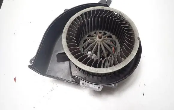 Volkswagen Polo IV 9N3 Heater fan/blower 6Q1820015C