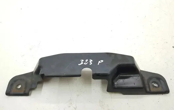 KIA Carens II Tailgate/boot lid lock trim 811951D100
