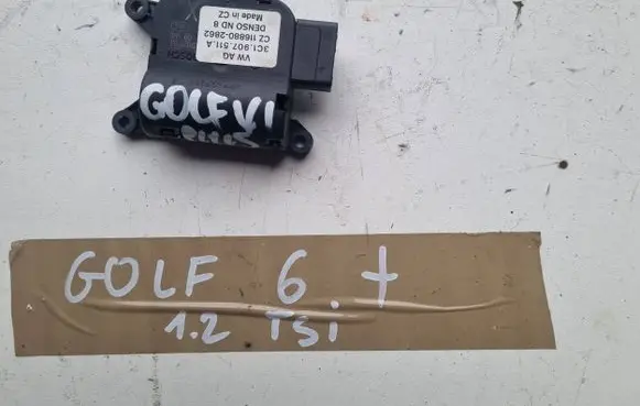 Volkswagen Golf Plus Air flap motor/actuator 3C1907511A