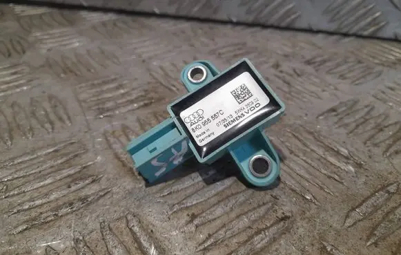 Audi A5 8T 8F Airbag deployment crash/impact sensor 8K0955557C