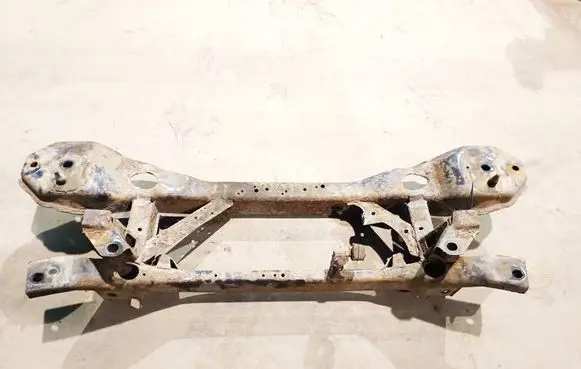 Ford Grand C-MAX Rear subframe 
