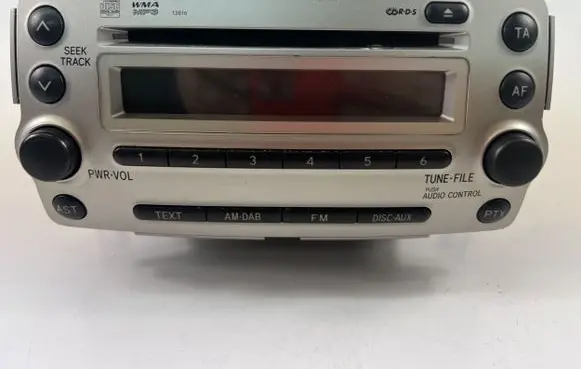 Toyota Urban Cruiser (XP110) Radio/CD/DVD/GPS head unit 8612052570