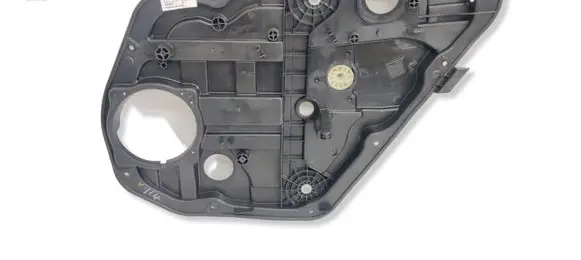 Hyundai i40 Rear window lifting mechanism without motor 814203Z010