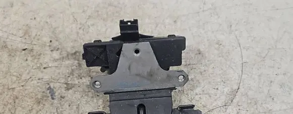 Tailgate/trunk/boot lock/catch/latch