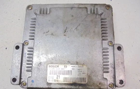 Peugeot 406 Engine control unit/module ECU 9641608080