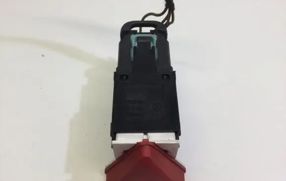 Volkswagen Golf V Hazard light switch 1K0953509A