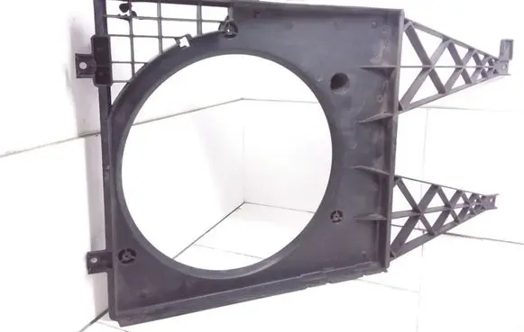 Audi A3 S3 8L Radiator cooling fan shroud 1J0121207 1355D2351