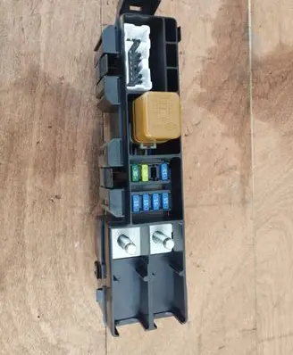 Infiniti EX Fuse module
