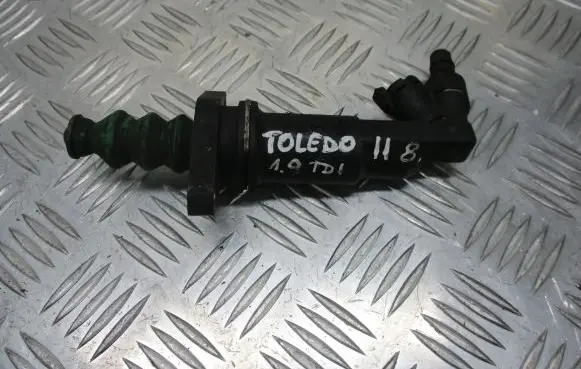 Seat Toledo II (1M) Clutch slave cylinder 