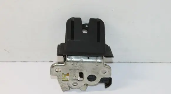 Skoda Superb B6 (3T) Tailgate/trunk/boot lock/catch/latch 3T5827520A