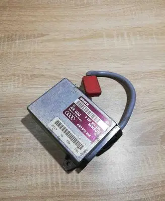 Audi 80 90 S2 B4 Airbag control unit/module 4A0959655 0285001036