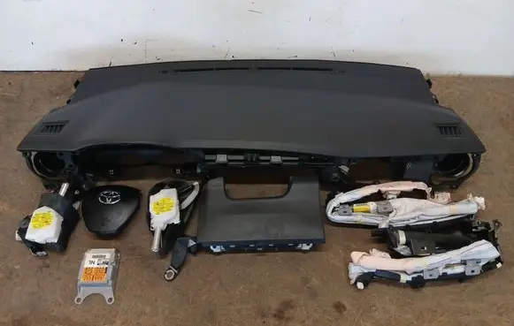 Toyota Auris E180 Airbag set with panel 5540102900C0