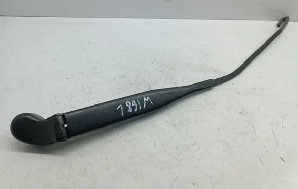 Mercedes-Benz A W168 Front wiper blade arm A1688200544