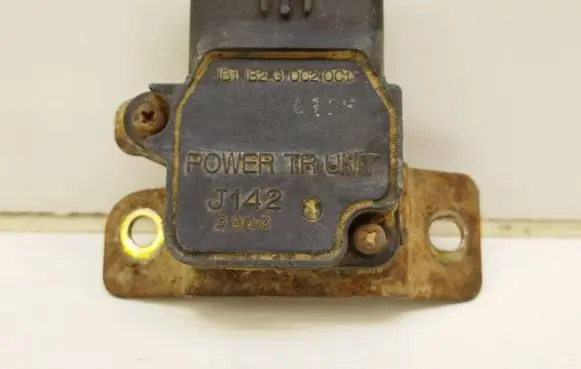 Subaru Impreza I Ignition amplifier control unit GB003 G002001 J142