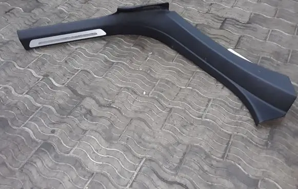 Audi A8 S8 D4 4H Rear sill trim cover 4H4864607K 122743536