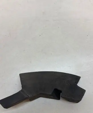 Land Rover Range Rover Evoque L551 Fender foam support/seal K8D211841AB