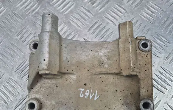 Mercedes-Benz Sprinter W907 W910 A/C compressor mount bracket A6512340139