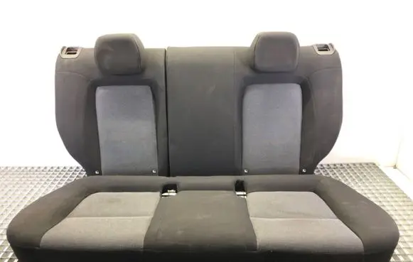 Fiat Tipo Second row seats 