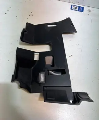 Tesla Model S Foot area side trim 600744600H