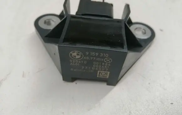 BMW 5 F10 F11 Airbag deployment crash/impact sensor 9159310 020610 271B40F7