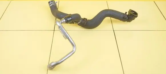 Mini Cooper Countryman R60 Engine coolant pipe/hose 9845352 N18B16A
