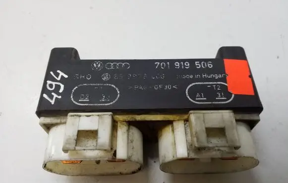 Volkswagen Transporter - Caravelle T4 Coolant fan relay 701919506