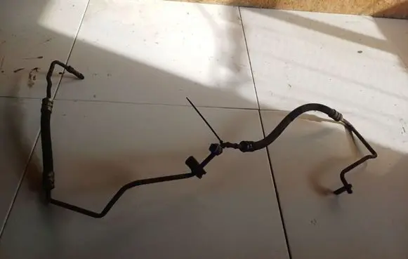 Peugeot 206 Air conditioning (A/C) pipe/hose