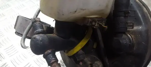 Nissan Micra Master brake cylinder