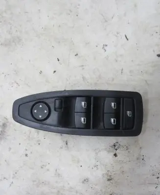 BMW 1 F20 F21 Electric window control switch 9208110