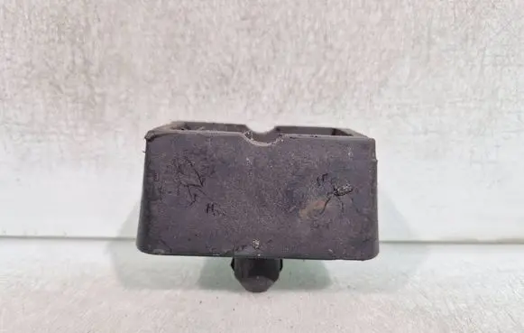 Mini Cooper Countryman R60 Jacking socket point 7039760 51717039760 14121810