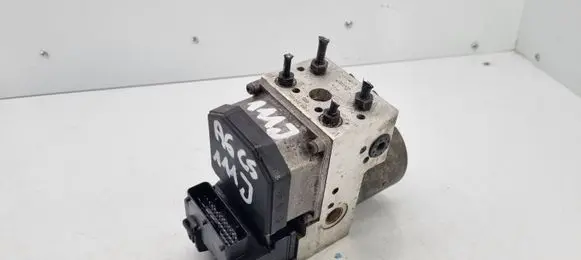 Audi A6 S6 C5 4B ABS Pump 8E0614111J 0273004286