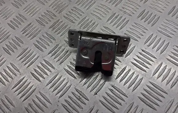 Opel Meriva A Tailgate exterior lock 90563999