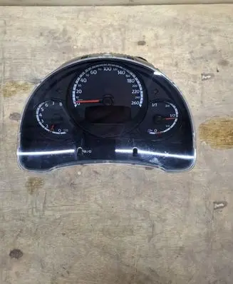 Volkswagen Beetle A5 Speedometer (instrument cluster) 5C5920860L
