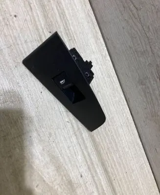 BMW 1 F70 Quarter vent window switch 5A44B42