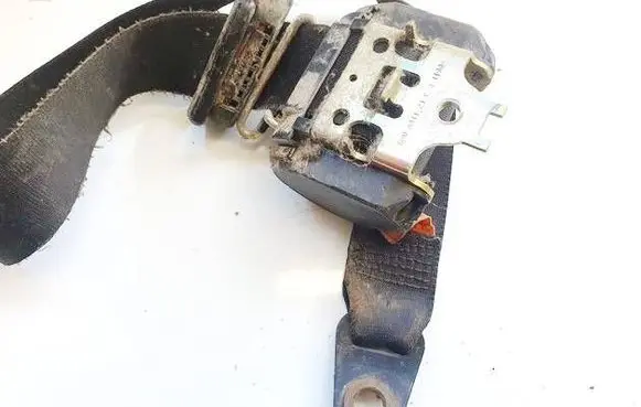 Ford Focus Front seatbelt 560631121cj 11999