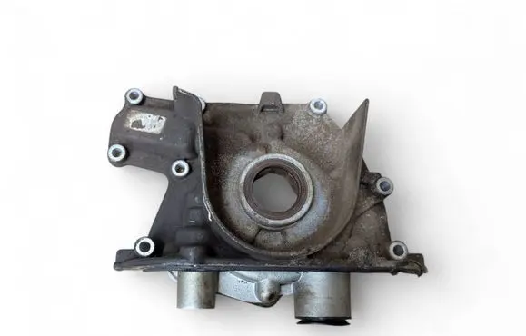 Opel Insignia A Oil pump 55566000