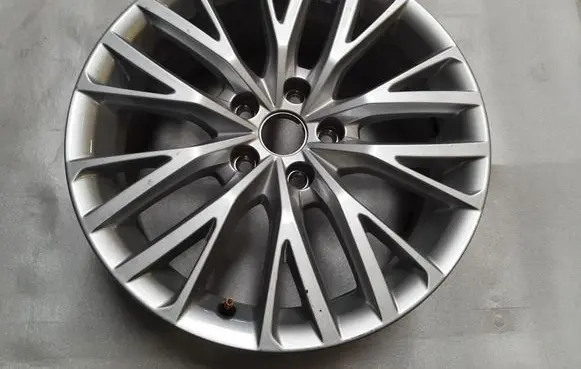 Seat Leon IV R16 alloy rim 5FA601025B