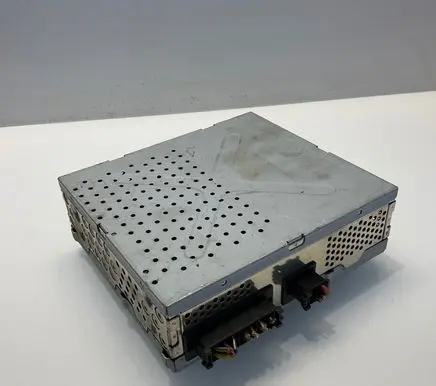 Mercedes-Benz E W211 Sound amplifier A2118274242 6031C7031140838 31140838