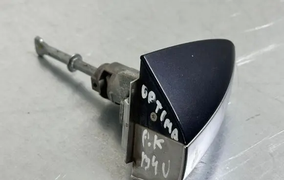 KIA Optima Front door lock (next to the handle) 