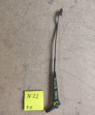 Skoda Felicia I Front wiper blade arm 33657633