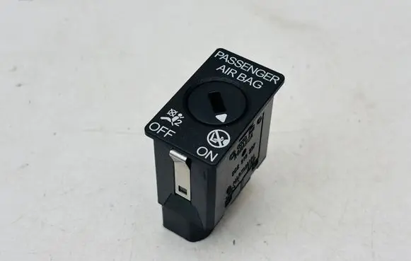 Volkswagen Golf VII Passenger airbag on/off switch 5C5919237