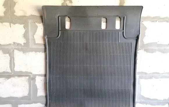 Mercedes-Benz G W461 W463 1st Gen Trunk/boot mat liner 4636840105