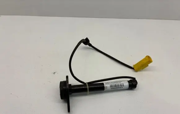Mercedes-Benz C AMG W205 Bonnet Pedestrian Airbag Actuator 2059060002