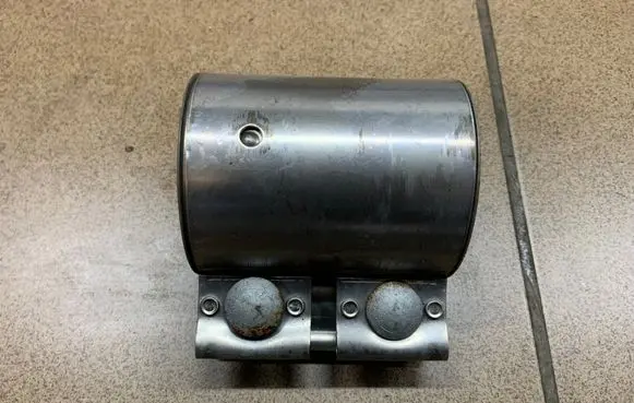 Audi A3 S3 8V Muffler pipe connector clamp 1K0253141AA